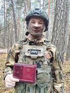 «За воинскую доблесть» награжден боец из Ершовского района