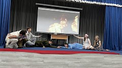 Спектакль "Молодая гвардия" в школе г. Ершова: память, ожившая на сцене