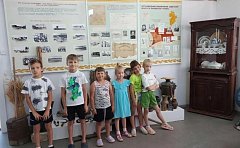Юные ершовские краеведы узнали "секреты бабушкиного сундука"