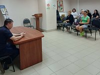 В ершовском центре соцобслуживания населения прошло профилактическое мероприятие «Наркотики - билет в один конец»