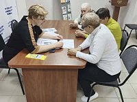 Для ершовцев старшего поколения провели групповое занятие «Нейропластика»