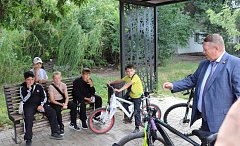 Панков призвал подать в суд на подрядчика, некачественно реконструировавшего парк имени Пушкина в Ершове