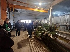 Учащиеся агроклассов побывали в гостях у ООО «МТС «Ершовская»