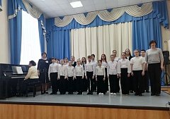 В ДШИ г.Ершова состоялась творческая встреча с ведущими преподавателями филиала областного колледжа искусств