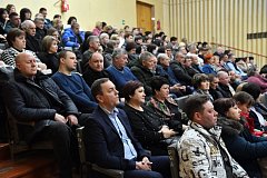 Глава региона Роман Бусаргин встретился с жителями Ершовского района