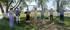 В клубе «Здоровый образ жизни» ершовским сельчанам рассказали, как работать на огороде без вреда для спины
