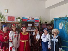 В селе Краснянка Ершовского района прошел тематический час, посвященный Году единства народов России