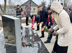 В Ершове прошел митинг памяти погибших в вооруженном конфликте в Чечне