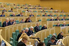 Губернатор в Совете Федерации отметил роль и поддержку Володина в развитии региона