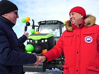 Корреспондент ВГТРК «Саратов» в программе «Новости» рассказал о новом приобретении ершовского сельхозпредприятия