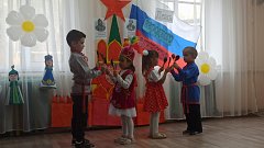День народного единства: в Ершовском районе дошколят знакомят с историей нашей страны
