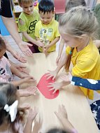 Для дошколят в селе Ершовского района организовали «День доброты»