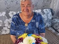 Долгожительница Ершовского района Раида Андрияновна Иконникова принимает поздравления с юбилеем