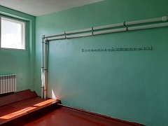 Уже не первый год сельской школе оказывает спонсорскую помощь местный фермер