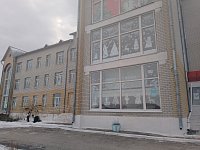 В Ершове здания начинают свое предпраздничное преображение