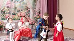 Единство народов на театральной сцене: в Ершове прошел творческий конкурс