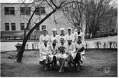 Врача-терапевта из ершовского села Надежду Никуленок с юбилеем сердечно поздравляют земляки