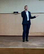 Ершовских сотрудников полиции поздравили с праздником