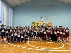 В Ершове прошел дивизиональный этап Всероссийского чемпионата школьной баскетбольной лиги «Кэс-Баскет»