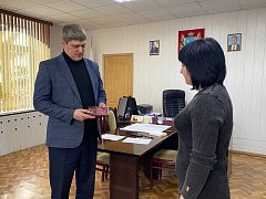 Продолжаются приемы главы Ершовского района Константина Мызникова участников СВО и членов их семей