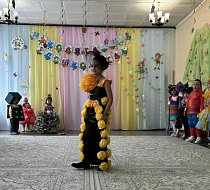 На конкурсе «ЭКОмода» ершовские дошколята превратились в прекрасных принцесс, богатырей и даже фантастический транспорт