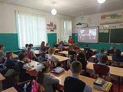 Ершовское школьники знакомятся с "Движением первых"