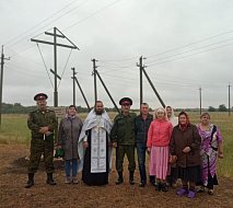 15 июля в ершовском селе прошла церемония освящения Поклонного креста