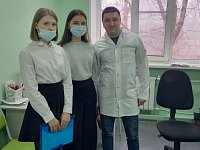 Для ершовских школьников организовали экскурсию по районной поликлинике