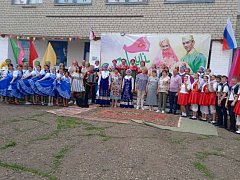 Депутат Саратовской областной Думы Иван Бабошкин принял участие в праздновании Сабантуя в селе Осинов-Гай