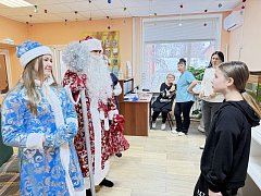 В Ершове железнодорожники сделали замечательный подарок детям в реабилитационном центре