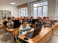 В «IT-КУБ.Ершов» ребят познакомили с удивительными возможностями нейросети