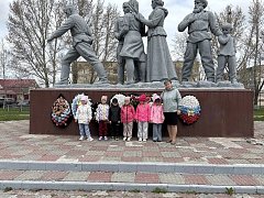 Для ершовских дошкольников организовали маршрут выходного дня под девизом  «Сохраним нашу историческую Родину»