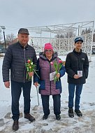 В Ершове юные друзья полиции и общественники приняли участие в традиционной акции МВД России «8 Марта - в каждый дом!»