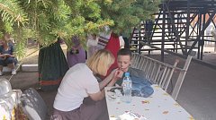 Веселый праздник прошел сегодня на центральной площади для маленьких жителей Ершова