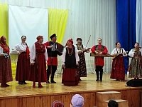 Артисты Саратовской областной филармонии порадовали слушателей в районах патриотическими концертами