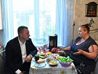 В Ершовском районе губернатор Роман Бусаргин встретился с семьями мобилизованных