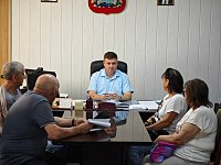 Глава Ершовского района Андрей Шубин провел прием граждан по личным вопросам
