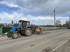 Коллектив МКУ «Благоустройство» продолжает наводить порядок в Ершове