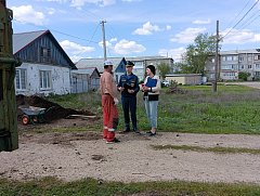 Жителям Ершова напомнили о необходимости соблюдения правил безопасности в пожароопасный сезон