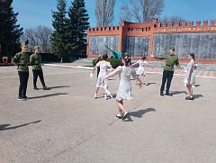 Ершовские школьники готовят выступления ко Дню Победы