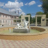 В Ершове вновь стартовал сезон фонтанов