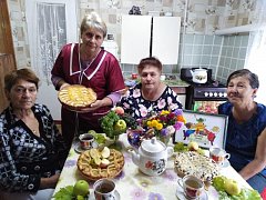 В селе Краснянка отметили день шарлоток и осенних пирогов
