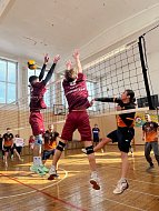 В духе соперничества и дружбы: в Ершове прошел волейбольный турнир, посвященный Году единства народов России