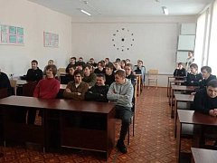 Полицейские провели профилактическую беседу с обучающимися Ершовского агропромышленного лицея