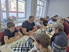 В школе №2 прошел семейный турнир по шахматам на кубок главы МО г. Ершов