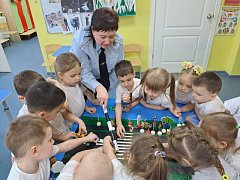 Сотрудница полиции рассказала ершовским дошкольникам о своей профессии