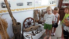 Юные ершовские краеведы узнали "секреты бабушкиного сундука"