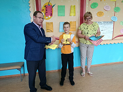 «Радуга» завершает смену необычным походом — в ершовский кинотеатр