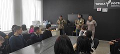 Волонтеры «Брони в тылу» встречаются со школьниками Ершовского района