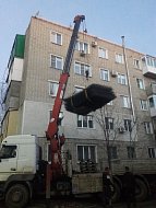 В Ершове началась работа по капитальному ремонту кровли дома № 5 по ул.Космонавтов